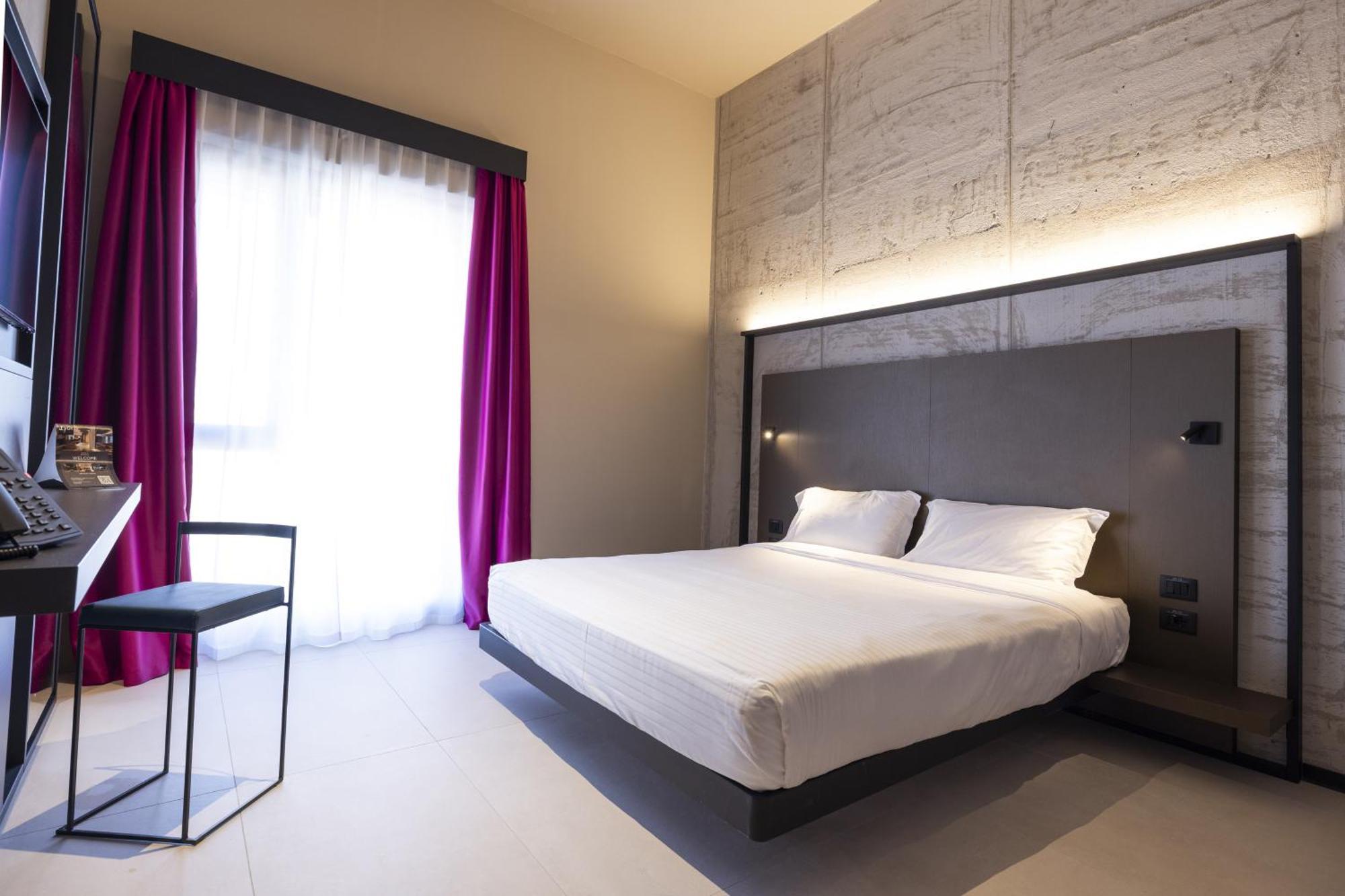 Joy 124 Hotel Milano Eksteriør bilde