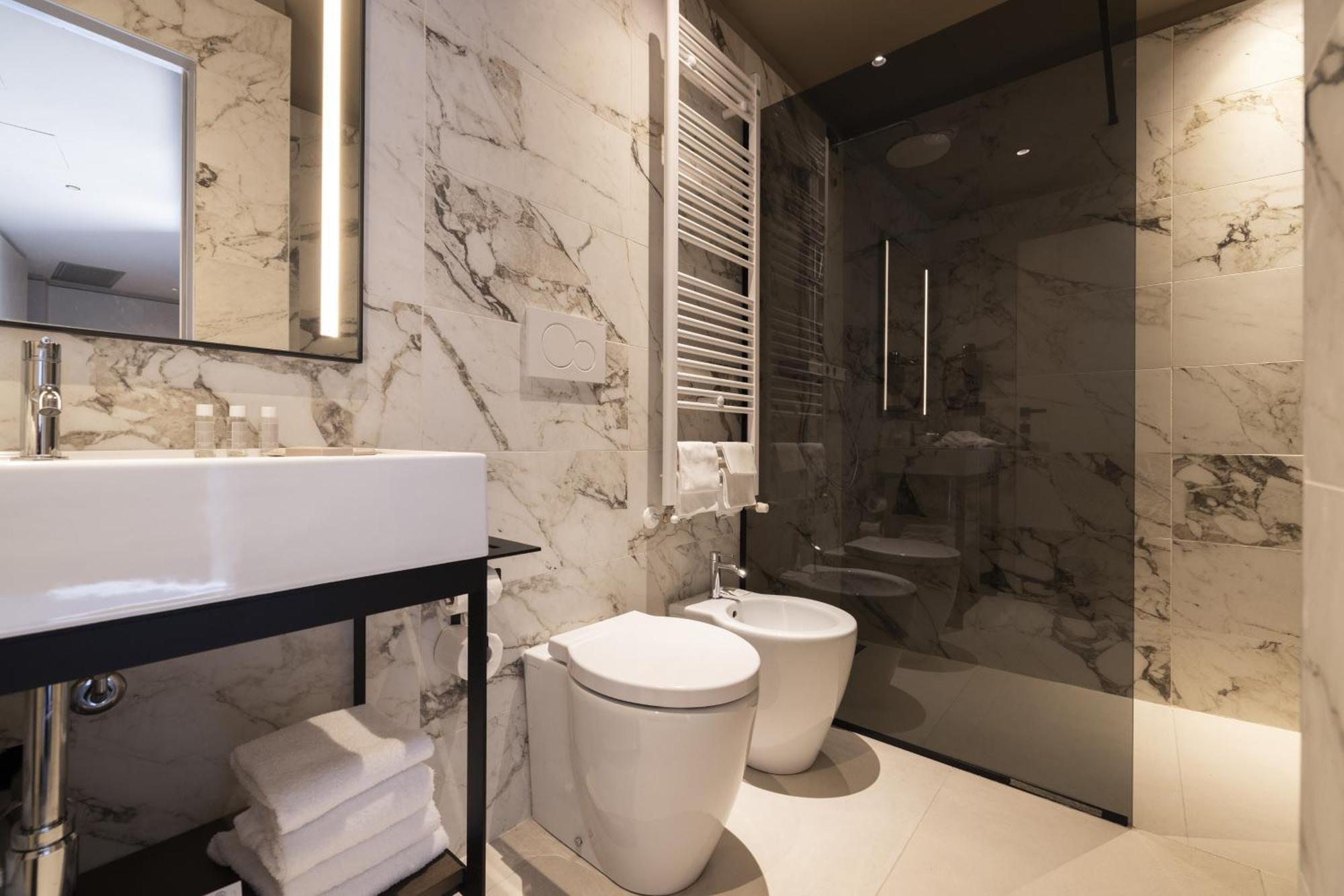 Joy 124 Hotel Milano Eksteriør bilde